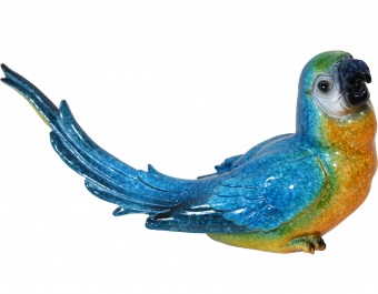 Egy papagáj figura